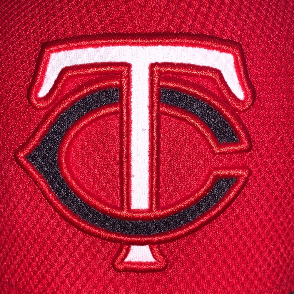 Minnesota Twins New Era 59Fifty Fitted Hat - Picture 3 of 7